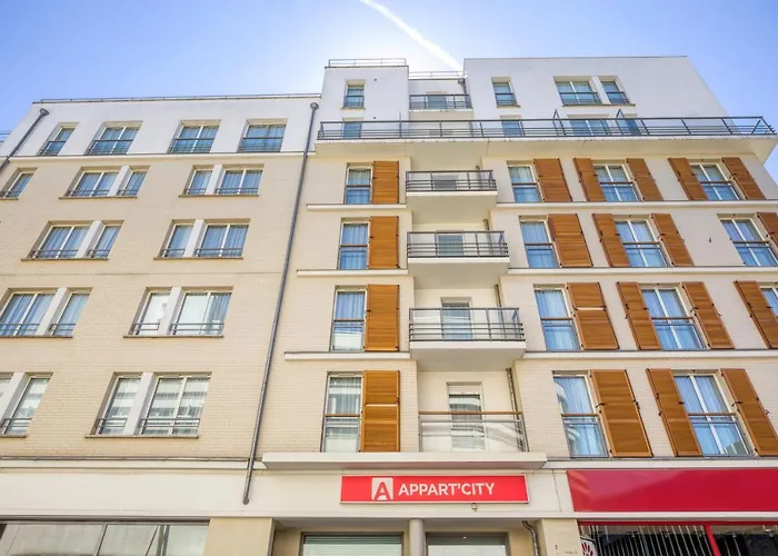 Appart\'City Confort Paris Clichy - Mairie