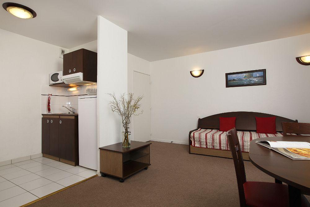 Aparthotel Appart'city Confort Paris - Mairie 3*